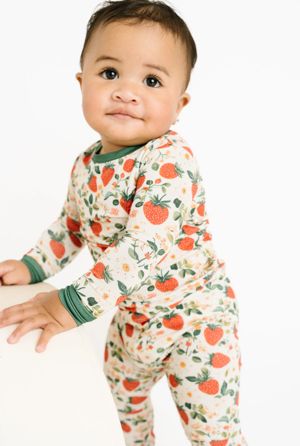 Vintage Strawberry 2 Piece Classic Pajamas